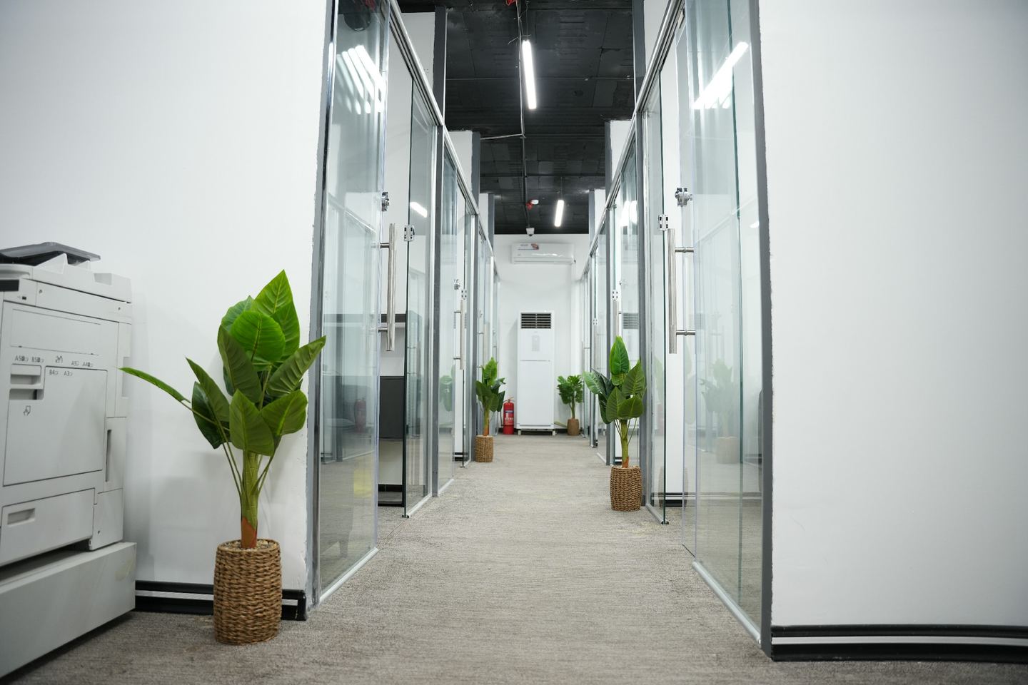 Corridor with print station