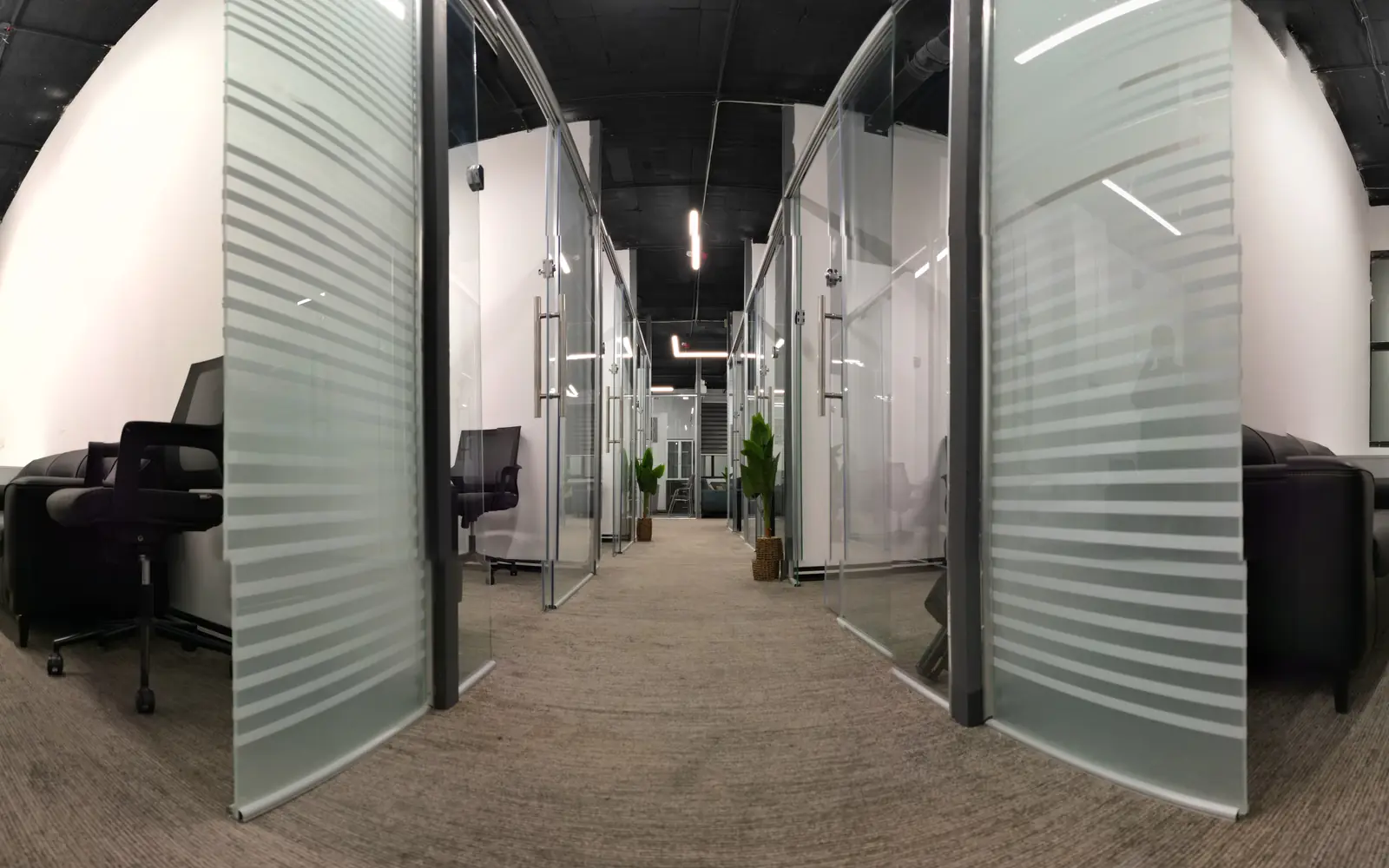 Preview of the Business Hub 360° tour